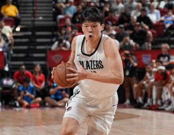 金鼎配资 场均轰10+5+2！杨瀚森就是约基奇，绿军记者摊牌了，他还提到姚明
